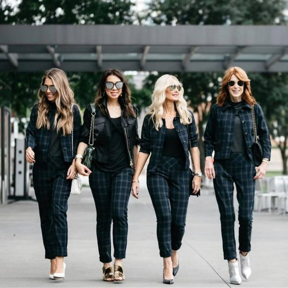 EUC Size 8 Connery Trouser Style # 3572 (Jacket available in separate post) - Picture 4 of 4